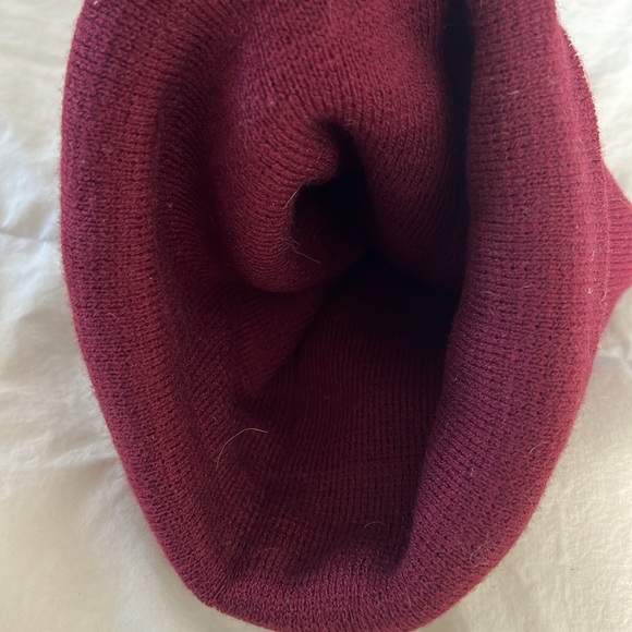 Urban outfitters beanie - Picture 2 of 3